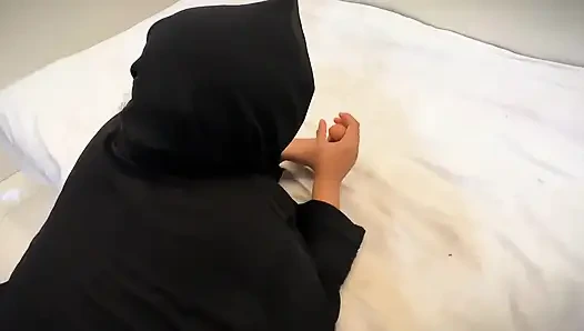 Kompilasi ibu tiri seksi pantat dan toket besar orgasme 7 hari