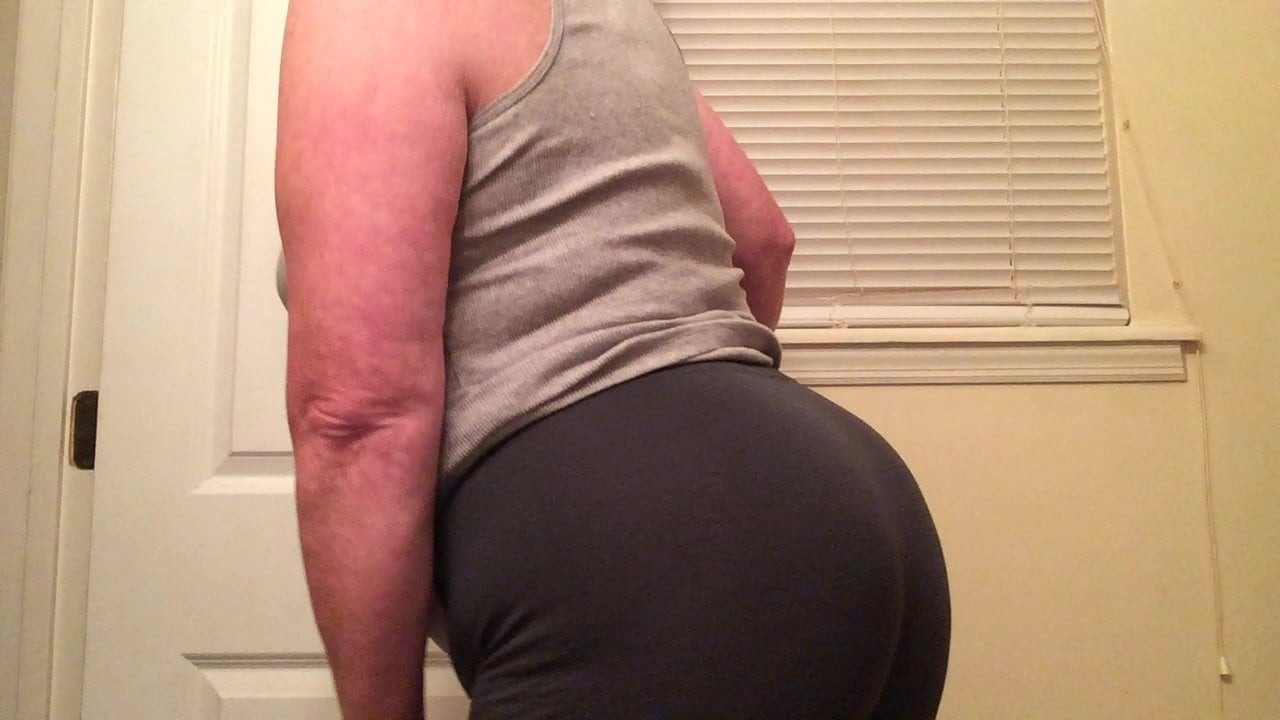 Blonde milf  booty