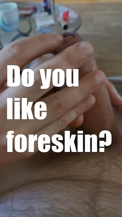 fuck dude this girl has no end when it comes to fucking, she is submissive blowjobs, cumshots and foreskin