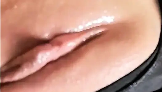 SAYA TIDAK SETIA KEPADA SUAMI SAYA KETIKA DIA PERGI BEKERJA