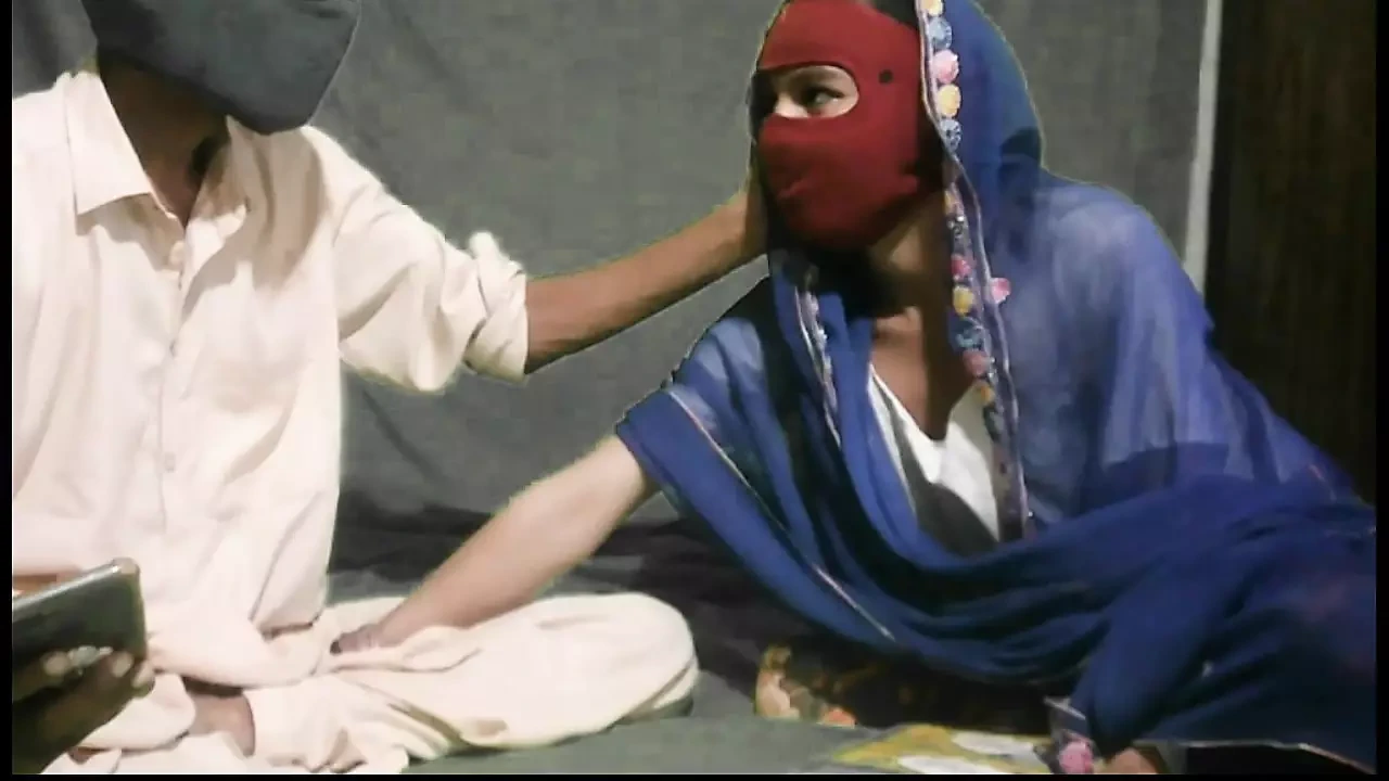 Pakistani Teacher punishes his teen student S1:E42