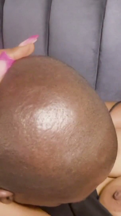 I can't pay for my package, so I seduced the delivery man and let him have my juicy pussy | Clip 2