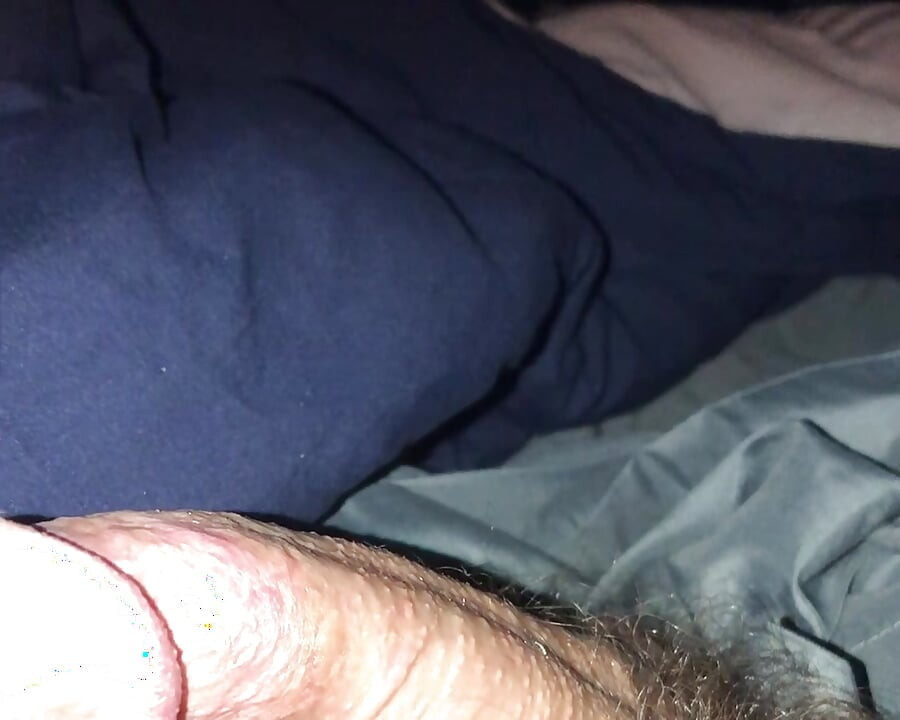 Small cock jerking off to video of big cock cumming