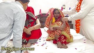 Twee echtgenoten neukten hun vrouwen samen op de huwelijksnacht! Groepseks volledige film