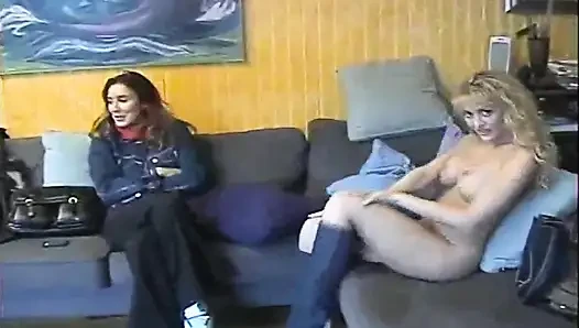 Настоящее любительское домашнее видео: Laetitia