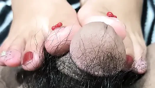 Acoletteyyy's Cutesy Toes Pressie-Pressed His Sensitive Cock Head to Cumming Hard