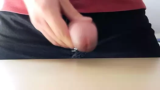auf den tisch gekommen