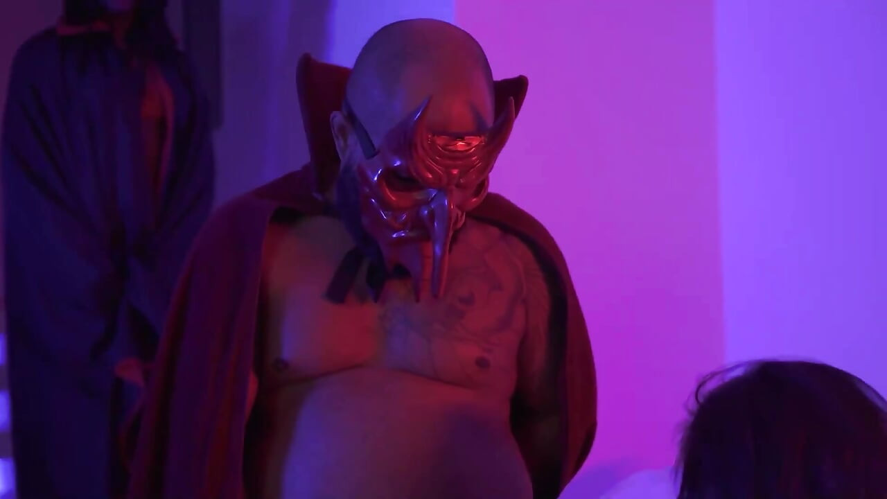 Horned Sect - - Fernanda Chocolate