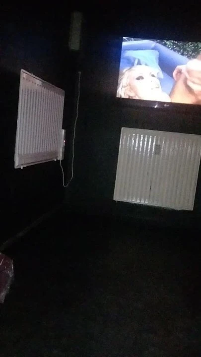 Wanking i ett porrfilm