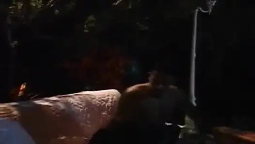 Страстная французская крошка скачет на члене в специальном шоу