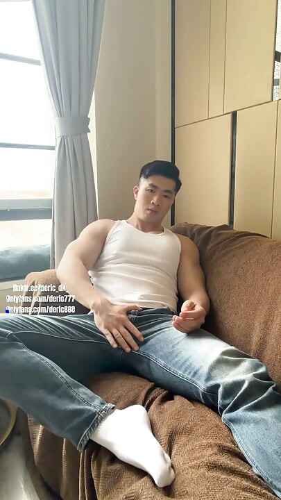 Come Sit Closer