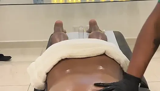 Leyne Rodriguez: Hot Latina in Massage Uniform Gives an Intense Oiled Session