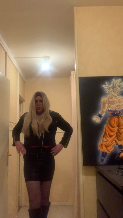Sarah the sissy slut of a French whore feminized by her mistress before doing the sidewalk like a self-respecting transvestite