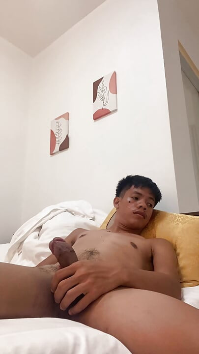 Filipino Twink Gets Hard, Jerking off to Explosive Cumshot