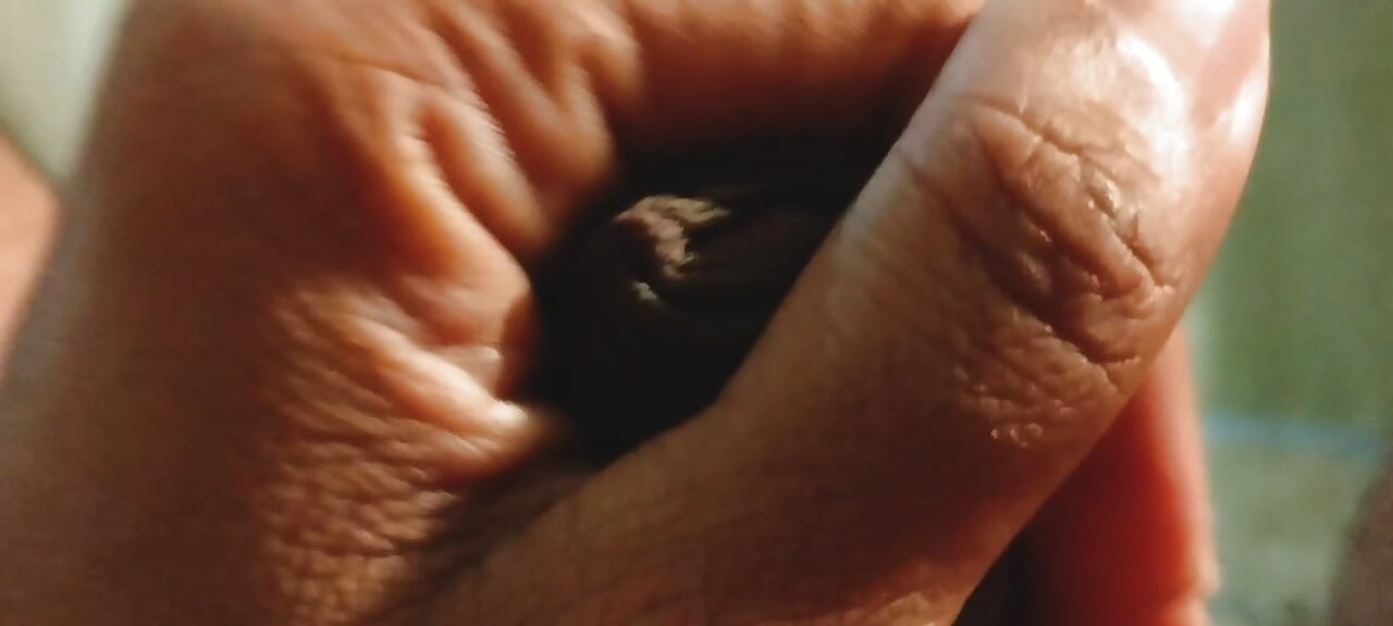 Watch the big cock and wait for the edge to finally come out