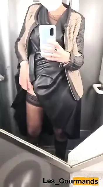 I film myself peeing on the train in very sexy lingerie stockings