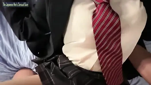 Menginap semalam suntuk bareng idola nakal yang super hot ini!