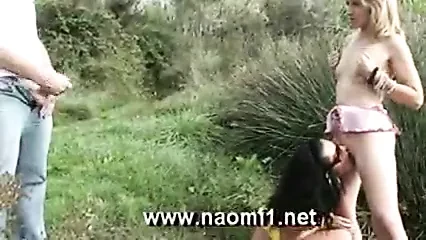 naomi1 and voyeur