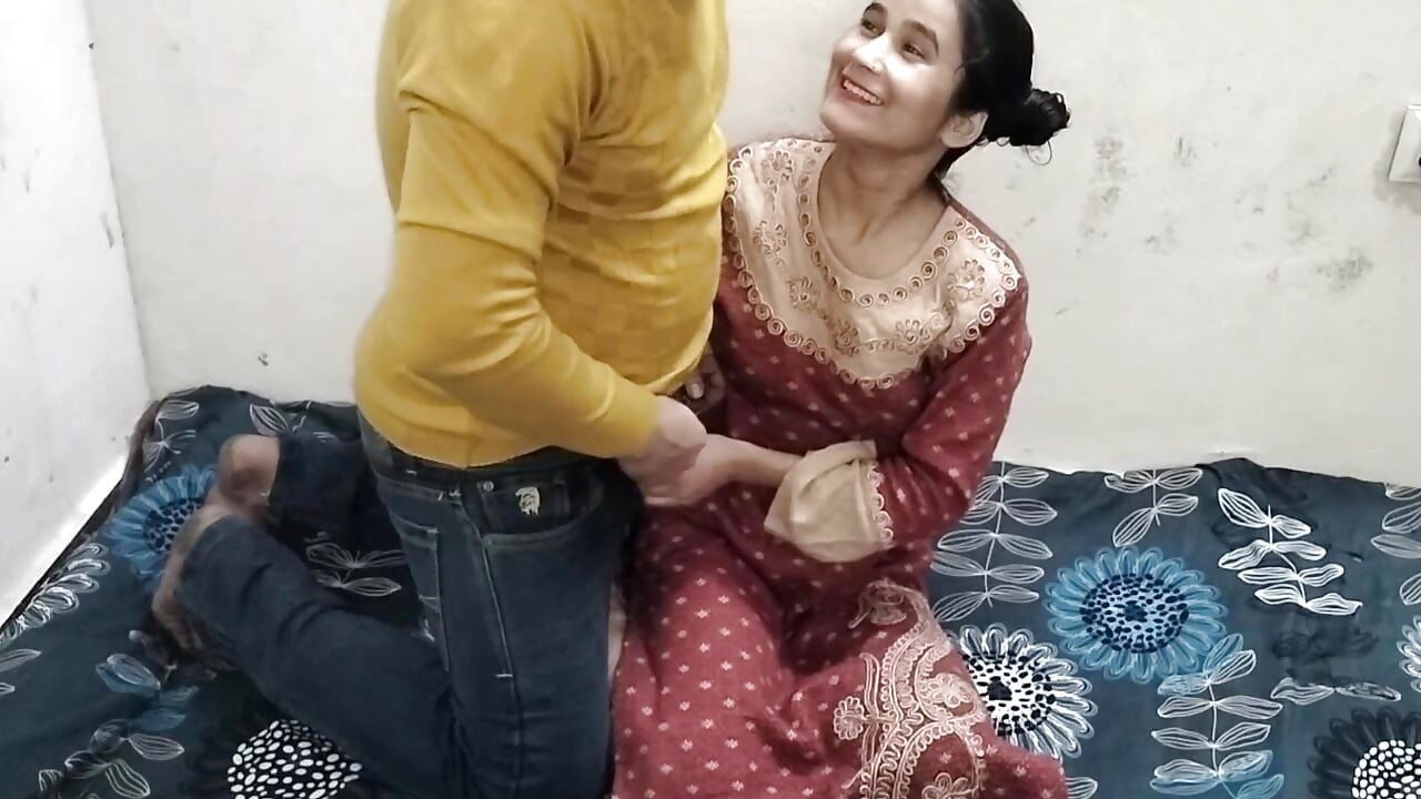 Desi college girl ko paise dekar jabar dasti pela