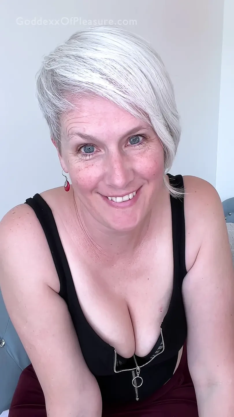 Only StepMommy Can Help Your 24 Hour Boner – JOI Countdown