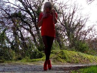 exhib on the road with my red ankleboot