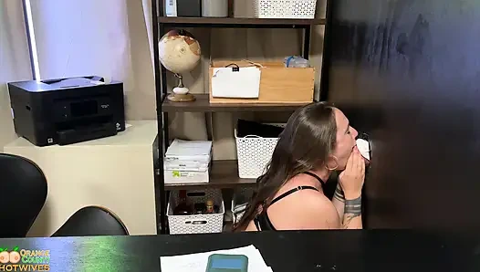 160 OCHW секретарша Glory Hole Саша Gaggary