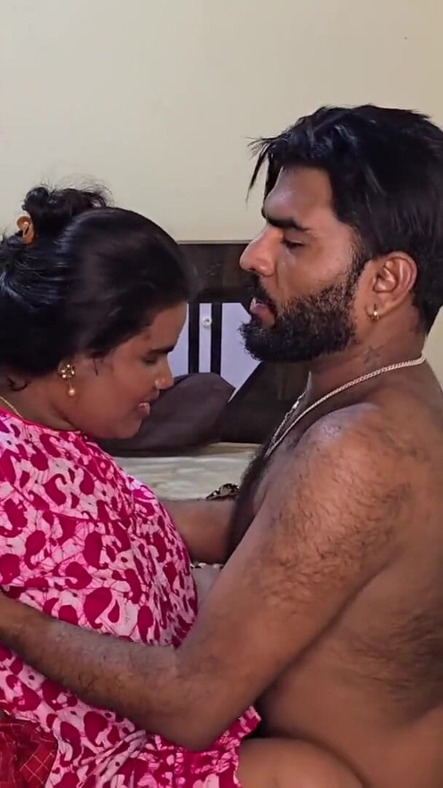 Real Desi bhabhi From Village  Indian Style Full Mood On | Clip 1
