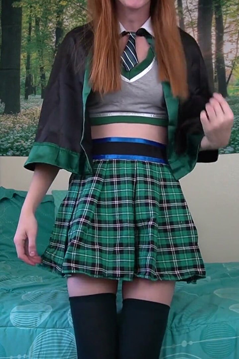 Goody Gryffindor Becomes a Slutty Slytherin Ginny Weasley Potion JOI