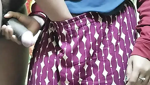 Seks suami istri desi