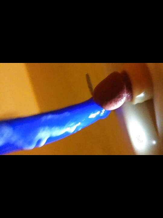 Me as a 25 Year Old Twink Cumming Huge Loads and Using Toys