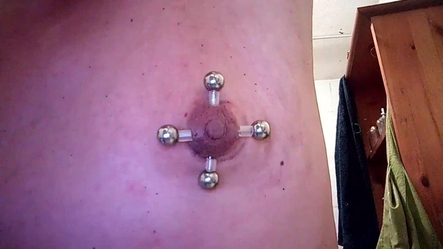 CROSSED PIERCED NIPLLES SISSY