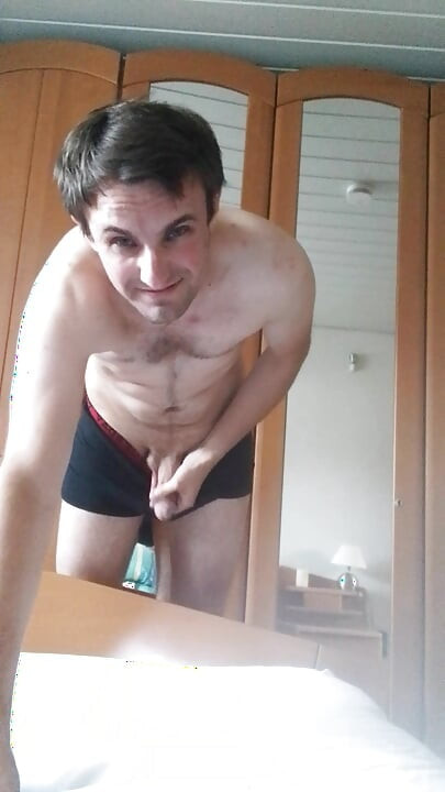Masturbating dick and ass come to me and feel pleasure