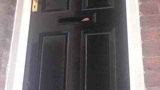 Seks przy drzwiach