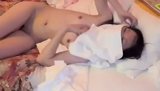 Büyük yaraklı adam, 10 dakika sonra. Otel 3p, doğrudan harekete geç!