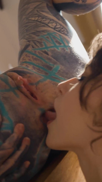 TwoTattooed Lesbian Anal Gape and Squirt and Big Toy | Clip 1