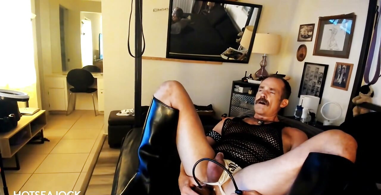 Pumping and Fucking My Hole with a Toy While Jacking off.