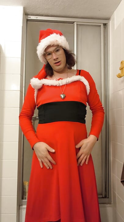 Babbo natale va a farsi una doccia