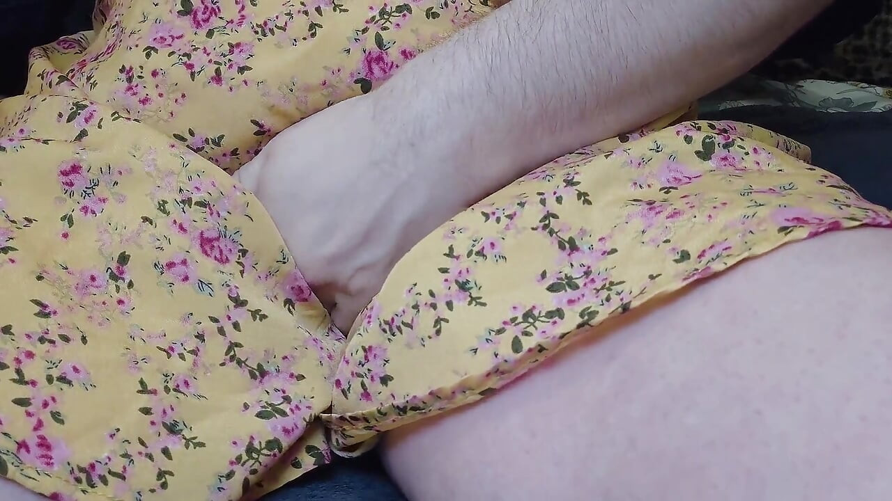 MILF Close up Dripping Pussy Play & Vibrator Masturbation
