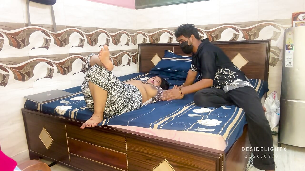 Chachi Ka Moot Nikala Chudai Me - Chachi Vídeo Sexual Caliente De Chachi Chudai Vídeo En Hindi