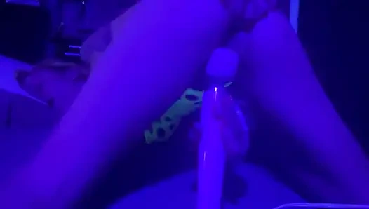 Ibu tiri seksi dientot habis-habisan di klub malam sama suaminya