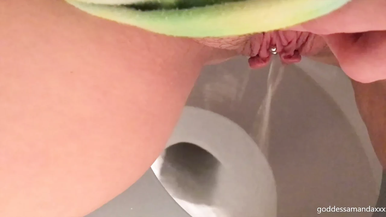 Peeing and Farting on the Toilet