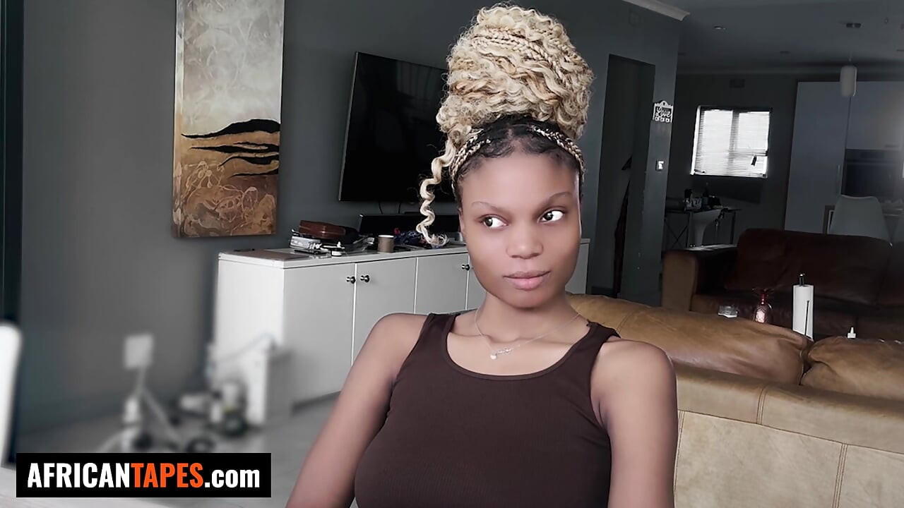 Jeg ga denne BIG TITS EBONY TENÅRINGEN hennes første virkelige CUM sjanse som modell i Amerika