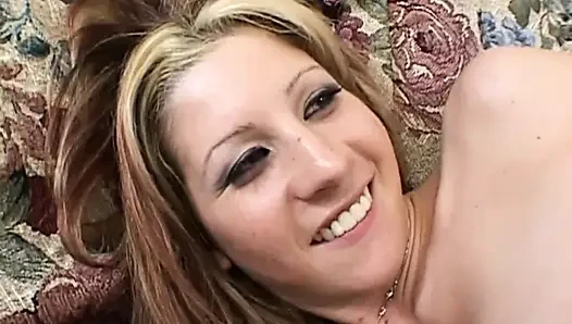 Slap My Pussy While You Fuck Me.. Is so Exciting!!