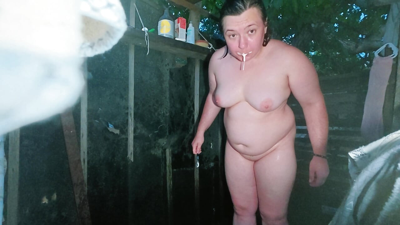 Daily column: Naked bodies in the shower