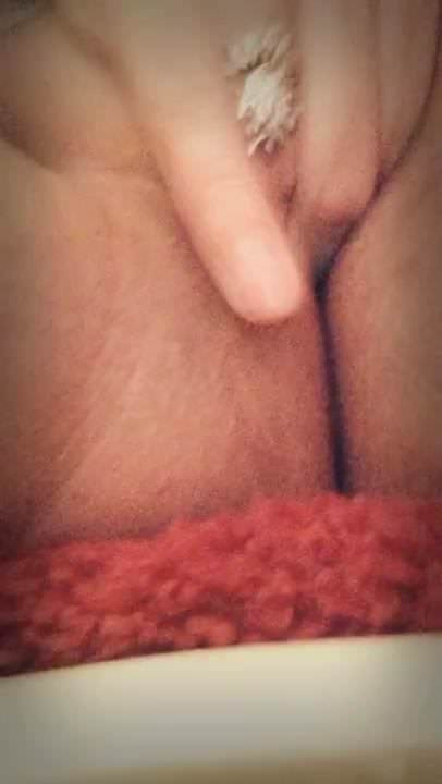 wife pussy play