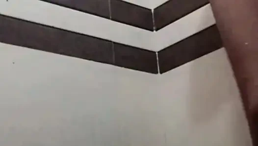 Badezimmer-video-anruf viral folge mir auf instagram tomatozz_x