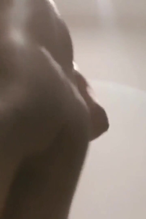 Nata4sex ลูบควยของฉันถูร่างกายฉันยิงน้ําเงี่ยน