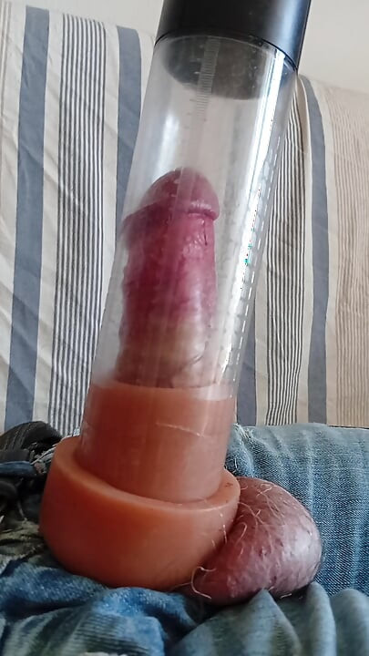 Pumping my cock