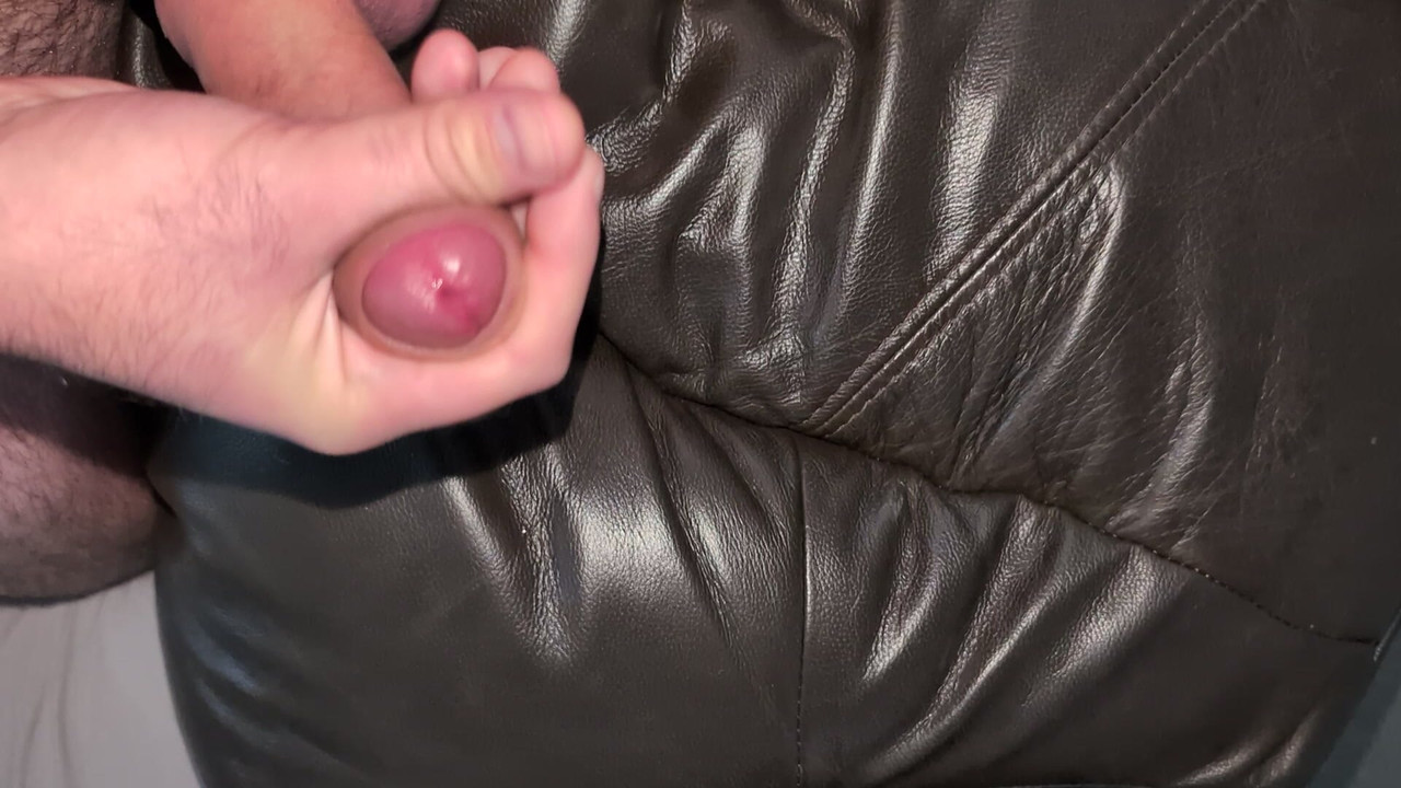 Cum on my leather pillow