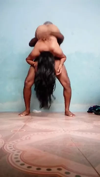 तमिल anuty उसके स्तन दिखाओ